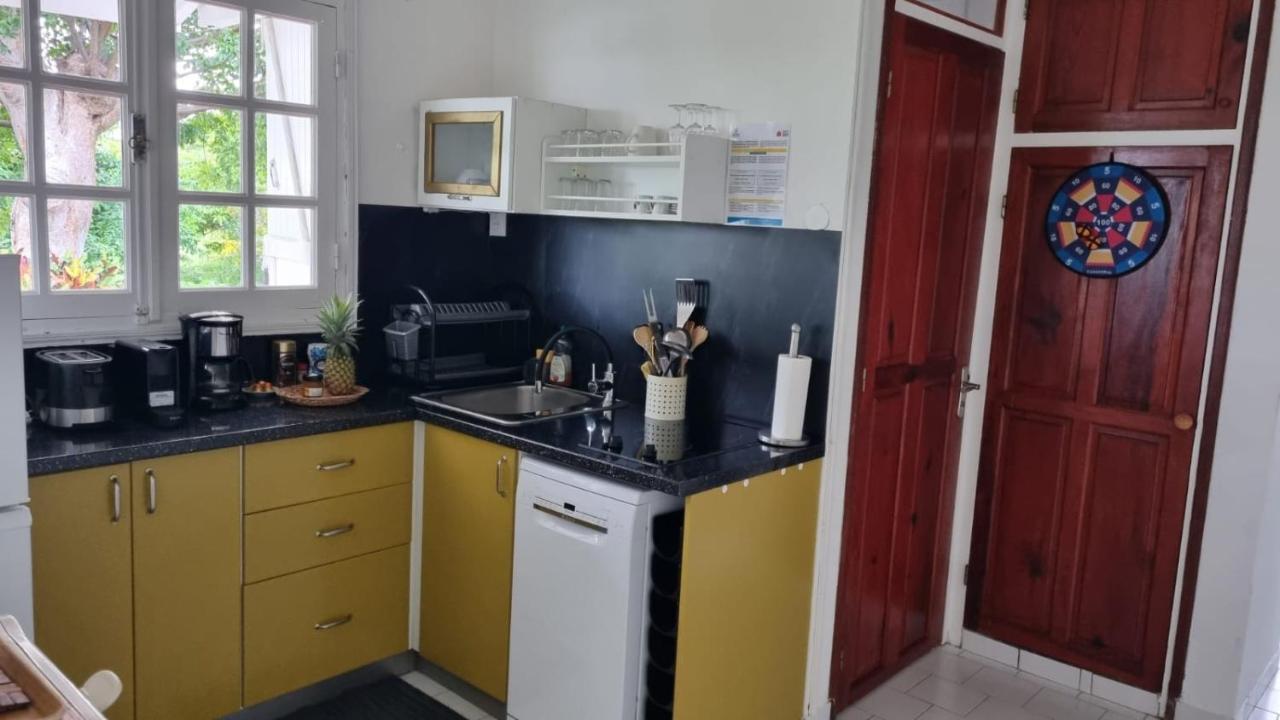 Bungalow Les Gommiers Сен-Франсуа Экстерьер фото